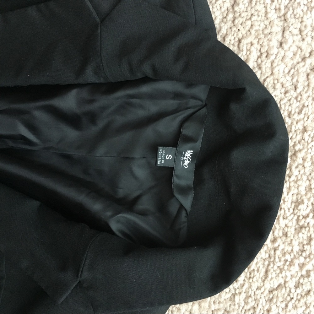 Black, well made blazer.